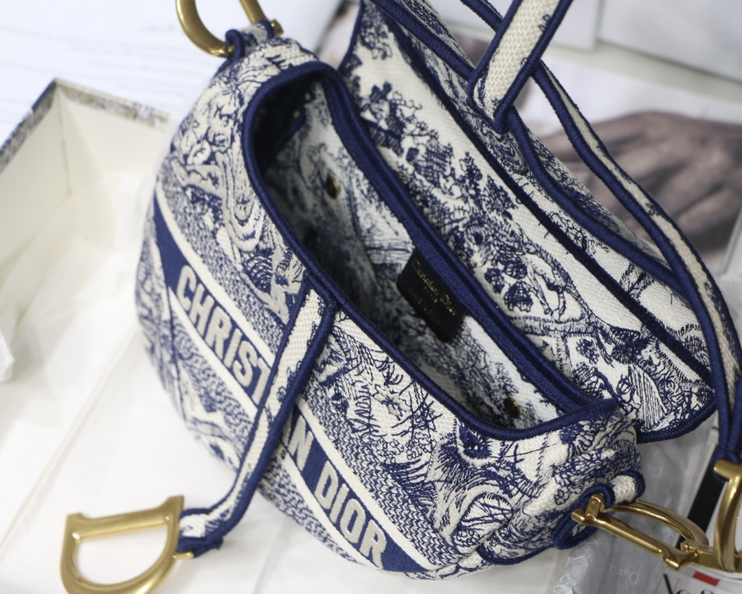 Saddle Bag