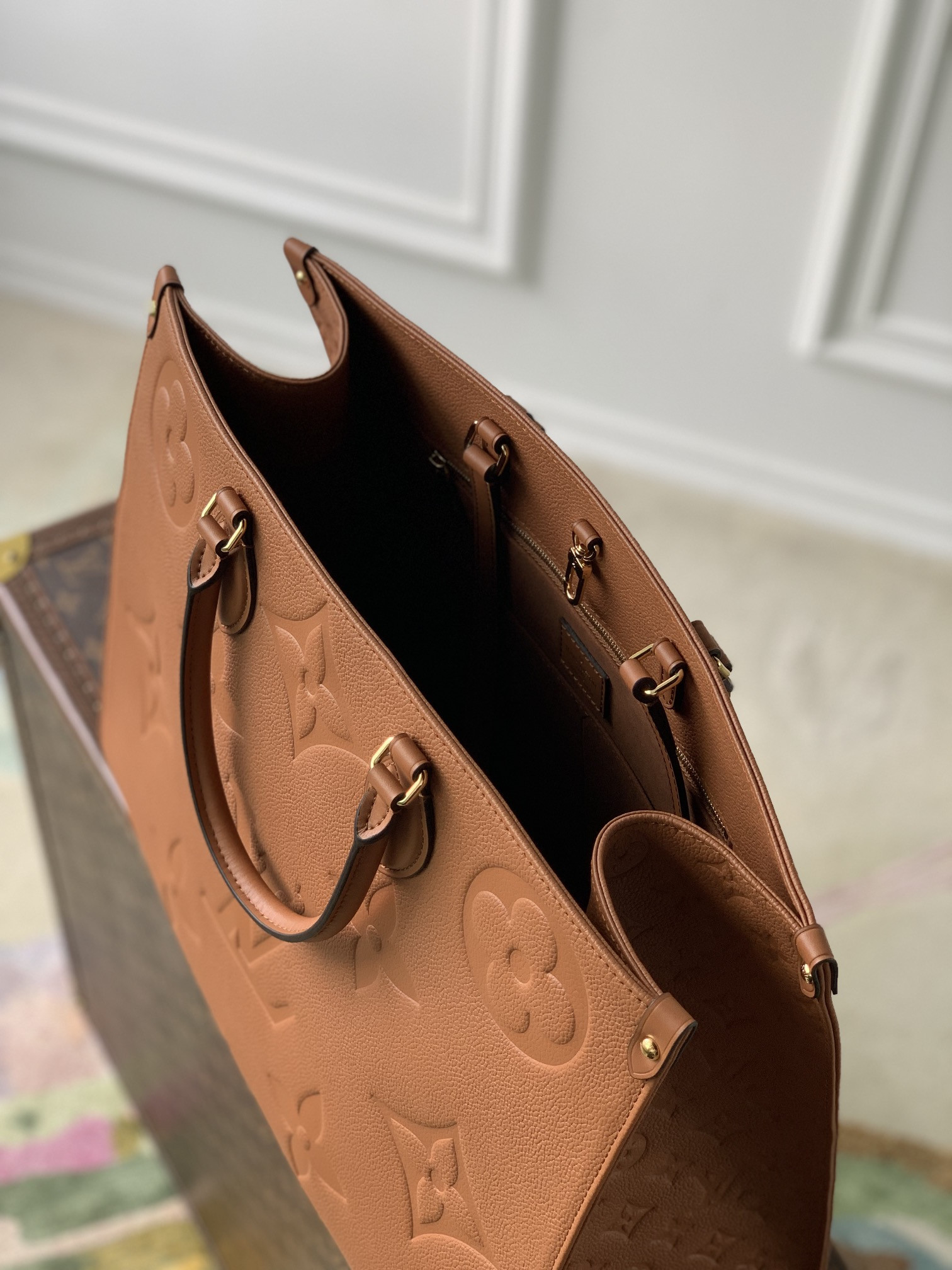 Louis Vuitton Onthego Bag