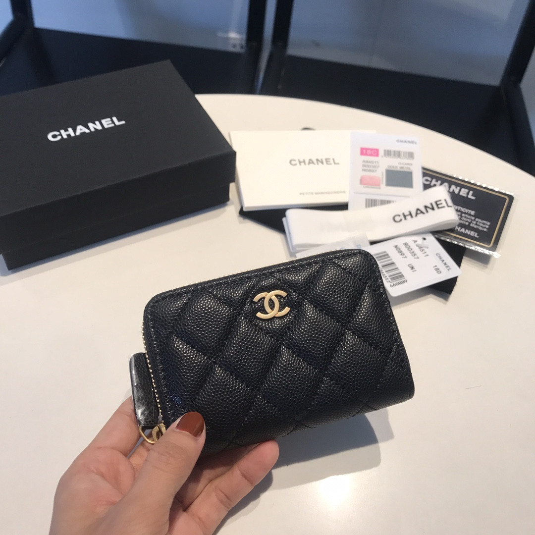 Chanle Zipped Wallet