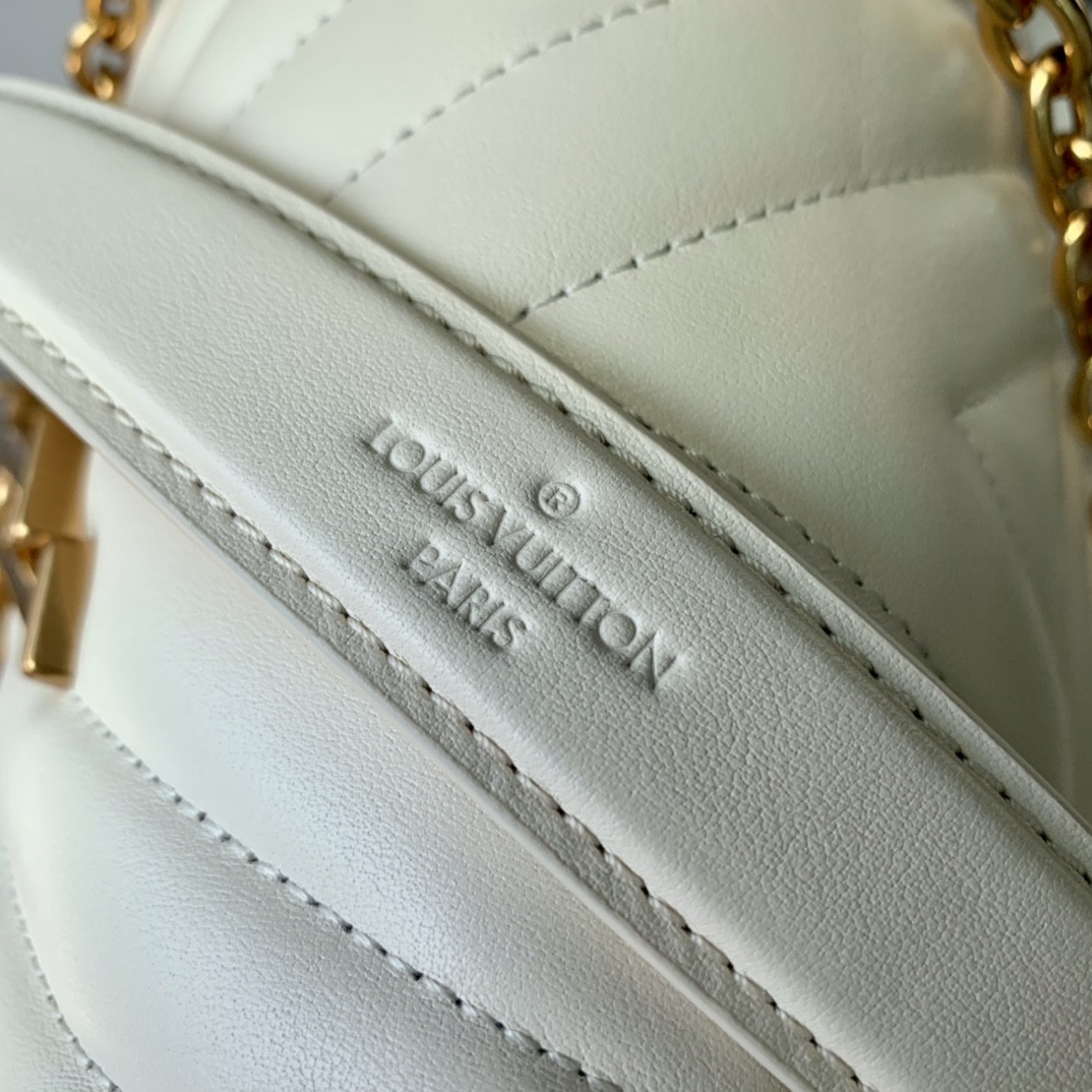 Louis Vuitton New Wave Multi Pochette Accessoires Bag