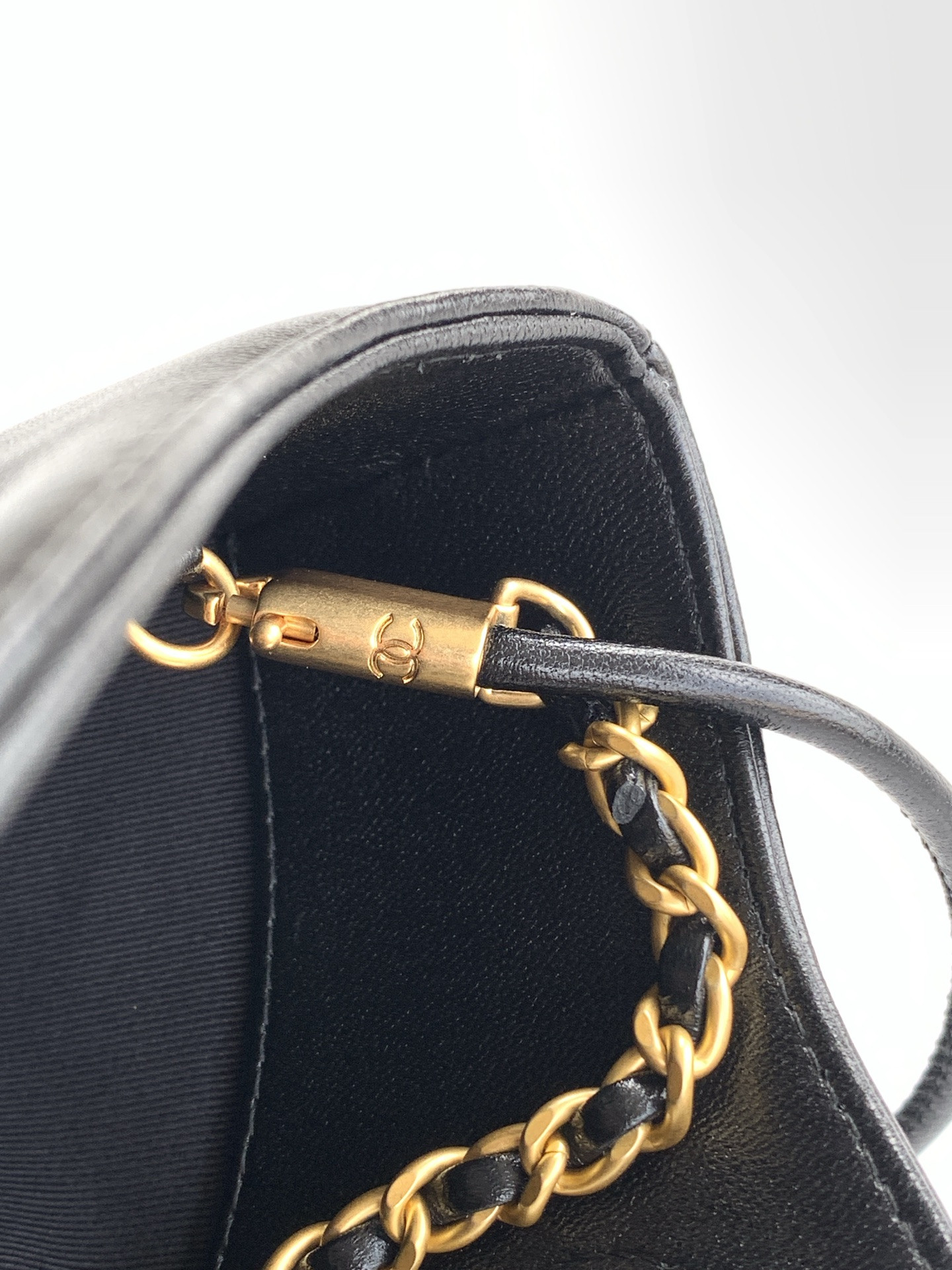 Chanel 25p 31 Bag