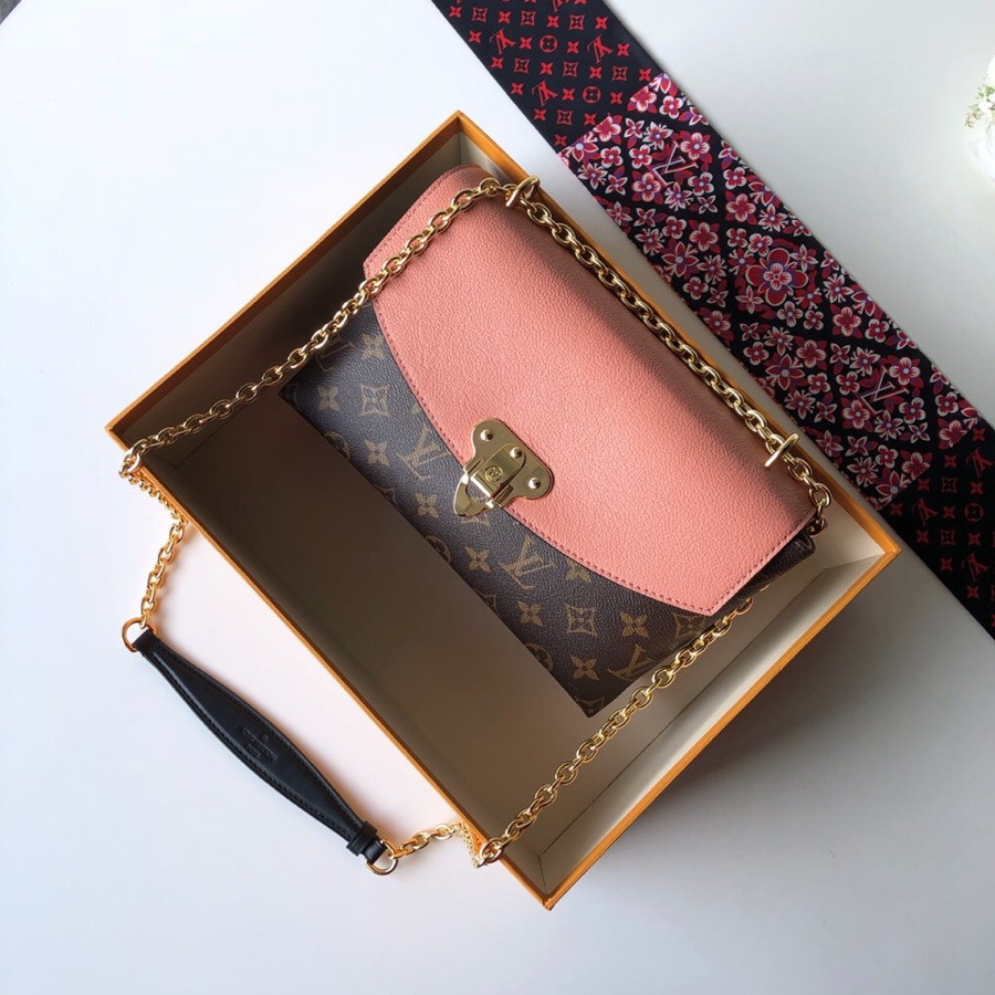 Louis Vuitton Saint Placide Chain Bag