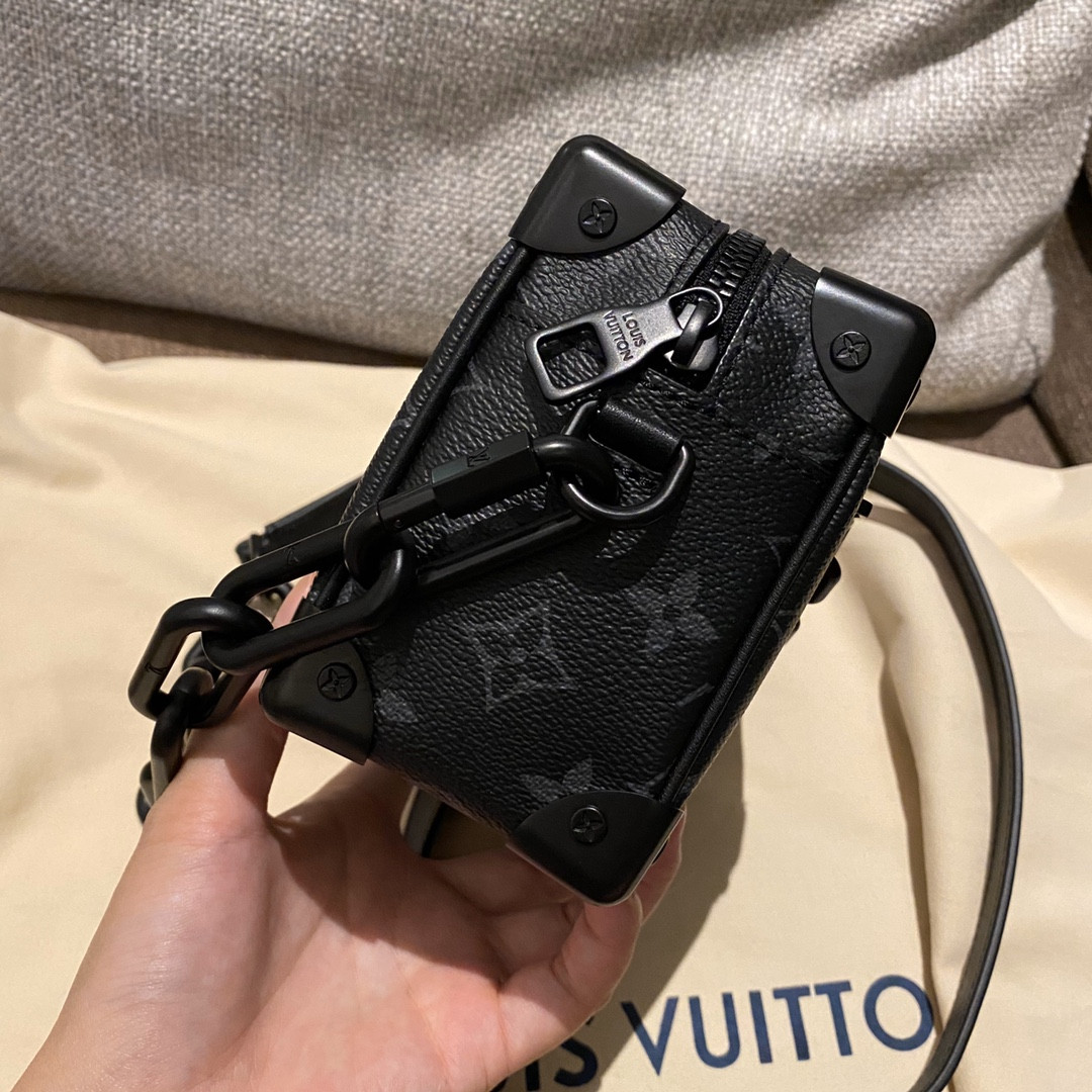 Lv Soft Trunk