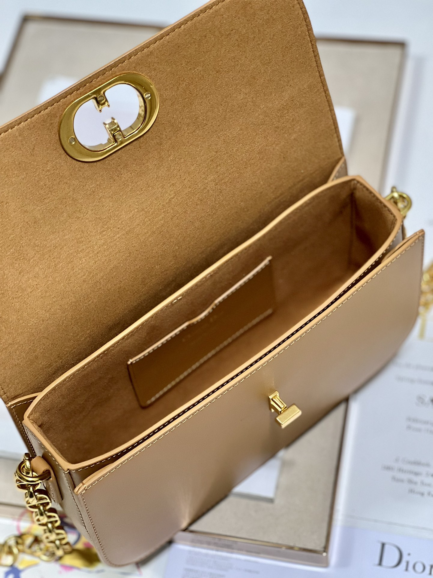 30 Montaigne Bag
