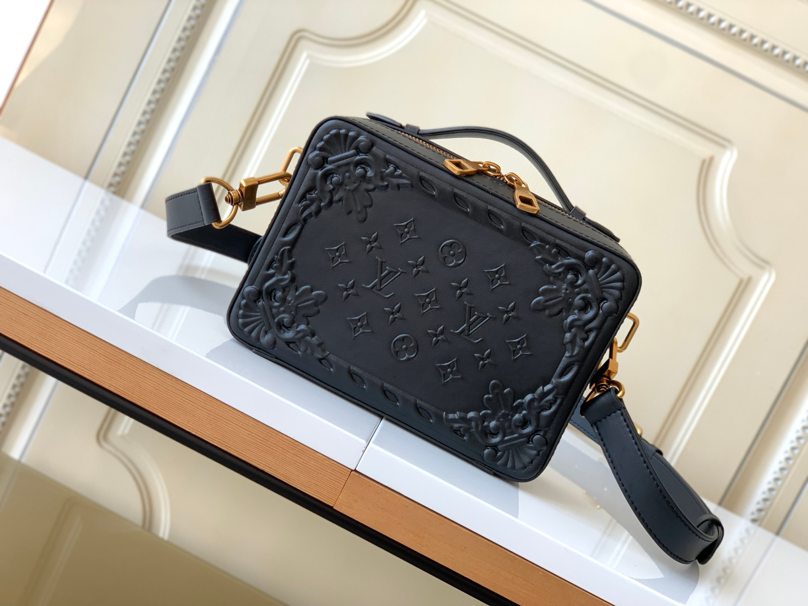 Lv Soft Trunk