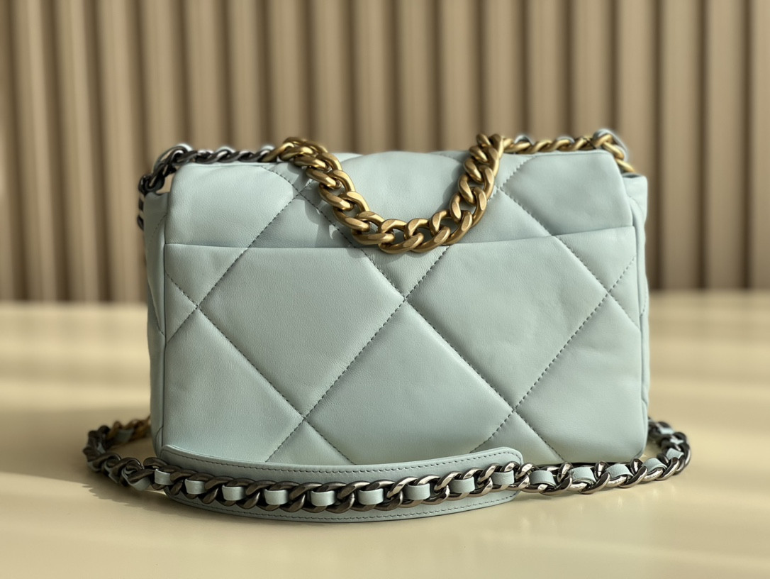 Chanle 19 Handbag