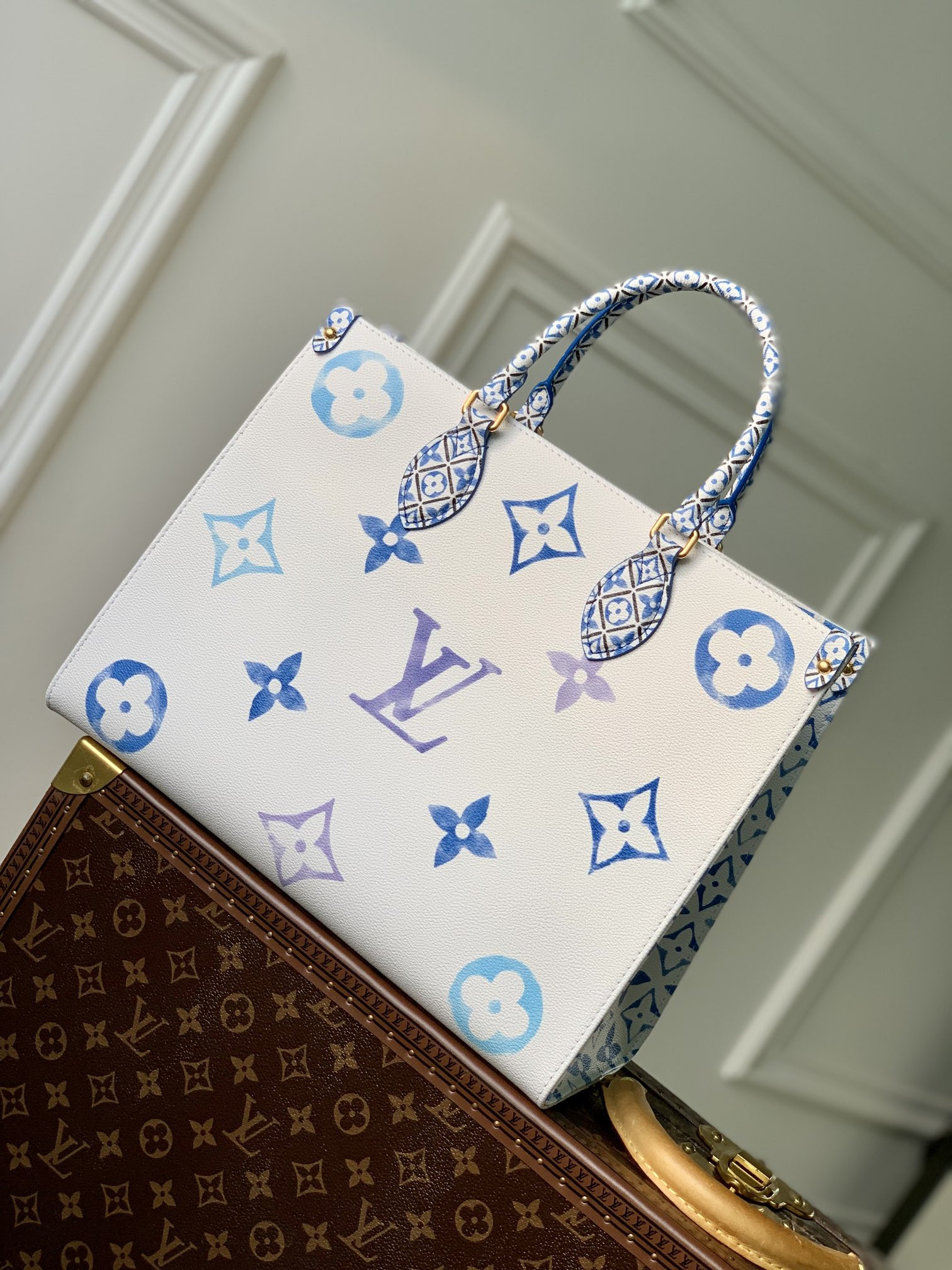 Louis Vuitton Onthego Bag