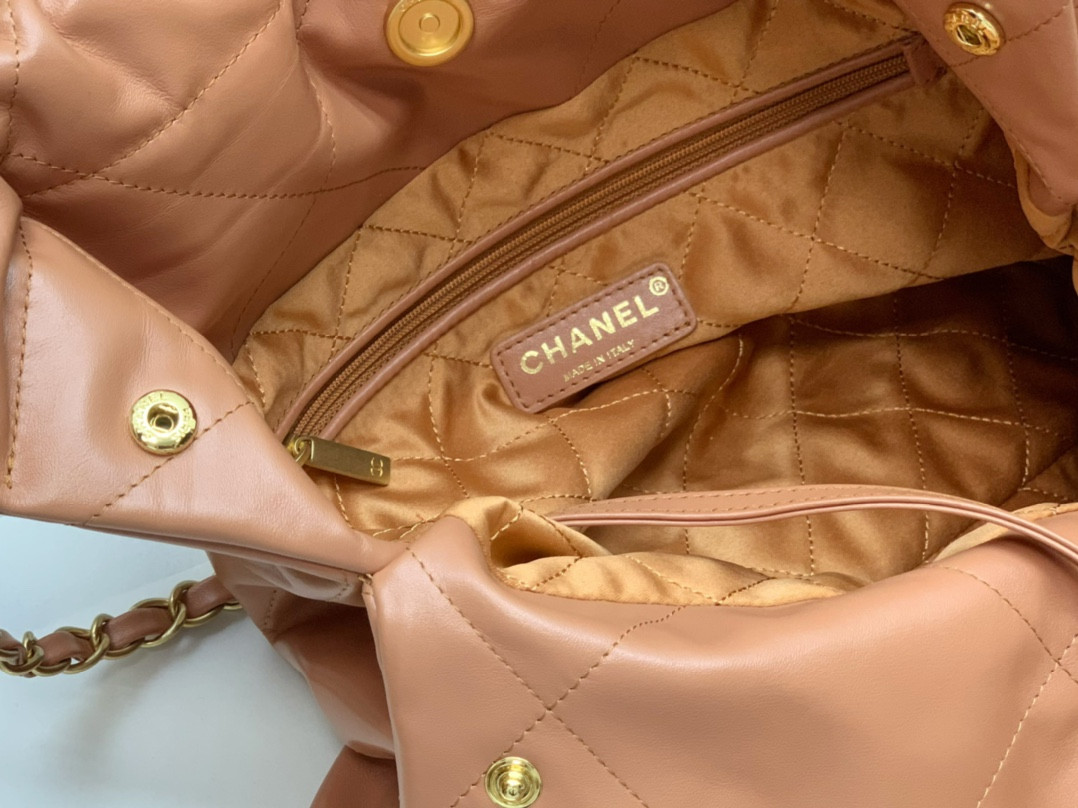 Chanle 22 Backpack
