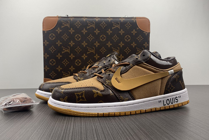 OFF-WHITE x Air Jordan 1 LV 554724-555