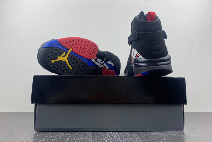 Air Jordan 8 “Playoffs 305381-062