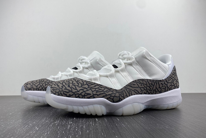 Air Jordan 11 Low WMNS “Yellow Snakeskin” AV2187-140`