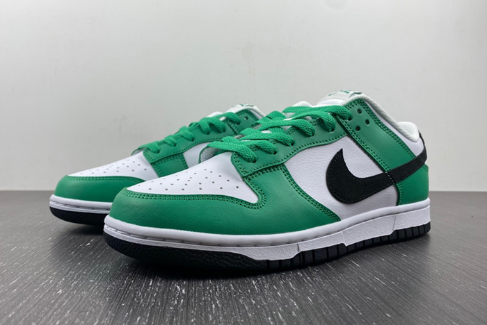 SB Dunk Low 