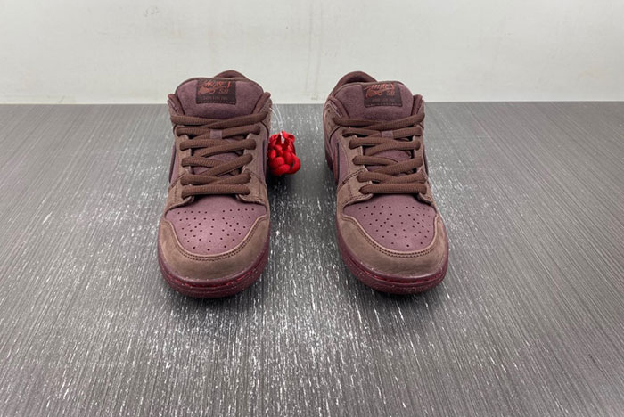 Nike Dunk SB 2024 FN0619-600