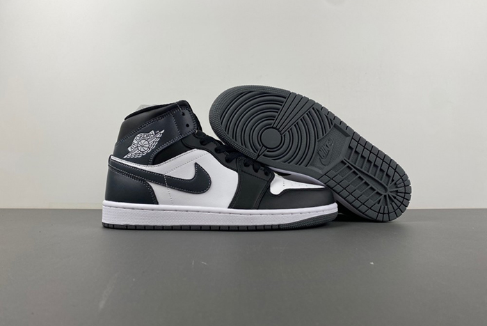 Wmns Jordan 1 Mid 