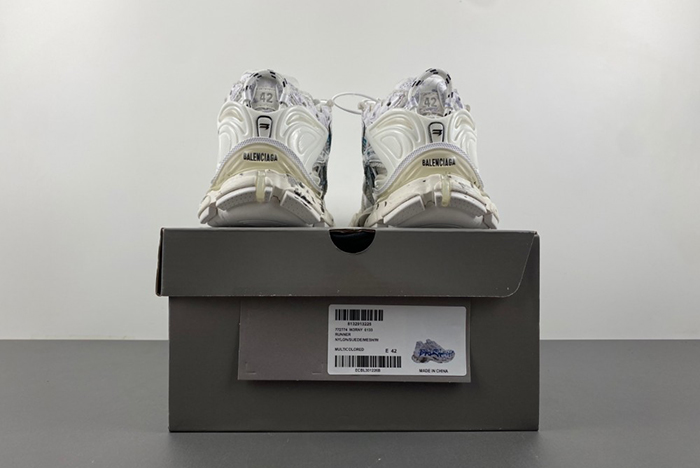 BALENCIAGA -Runner  772774 W3RNY 0133