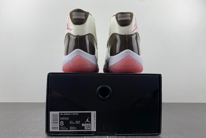 Air Jordan 11  CT8012-126
