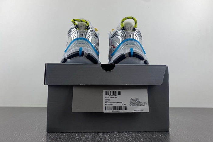 7.0 BALENCIAGA -Runner、772774-W3RBW-9645