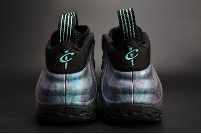 Nike Air Foamposite One PRM 575420-009