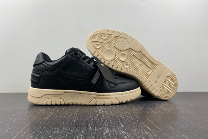 OFF-WHITE  BLACK