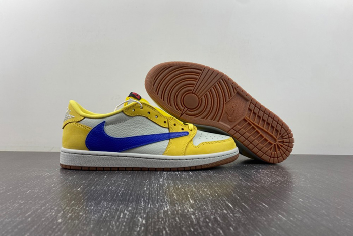 Travis Scott x Air Jordan 1 DZ4137-700