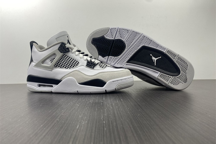Air Jordan 4  Retro Military Black DH6927-111