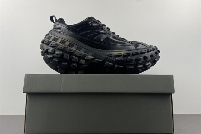 Balenciaga X4 47