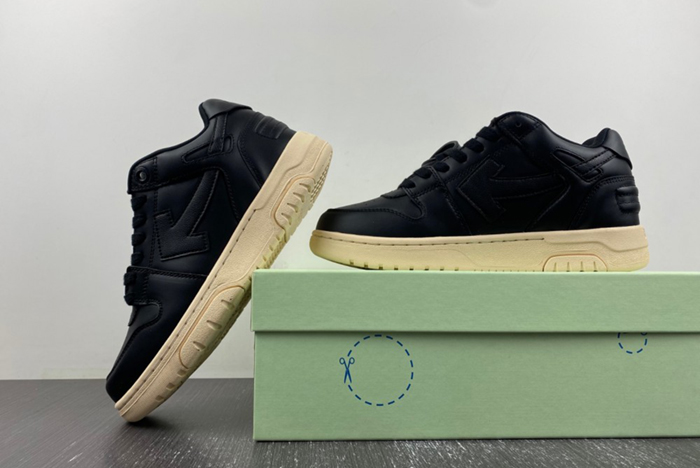 OFF-WHITE  BLACK