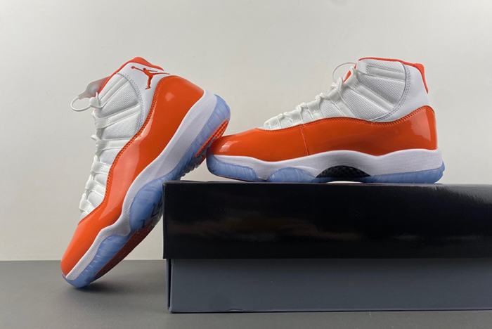 Air Jordan 11 378037 002