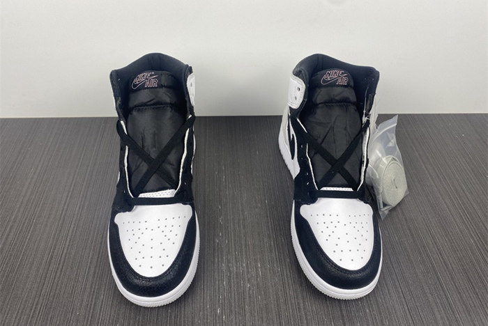 AIR JORDAN 1 RETRO HIGH OG 575441-108