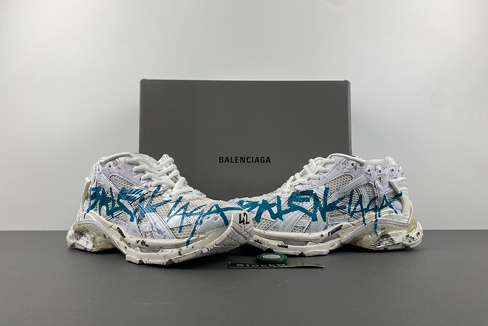 BALENCIAGA -Runner  772774 W3RNY 0133