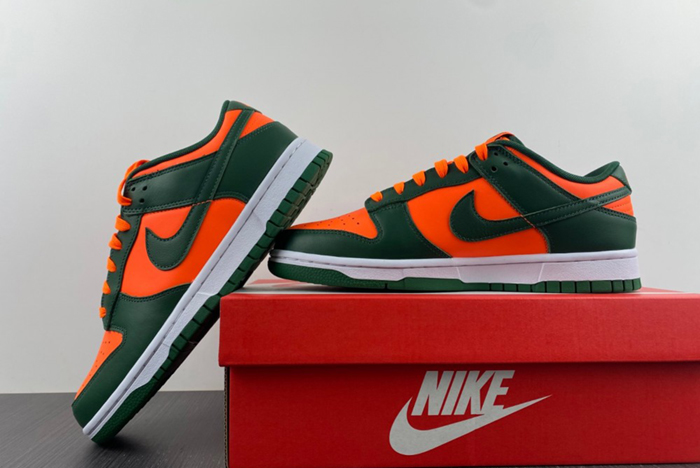 Nike Dunk Low