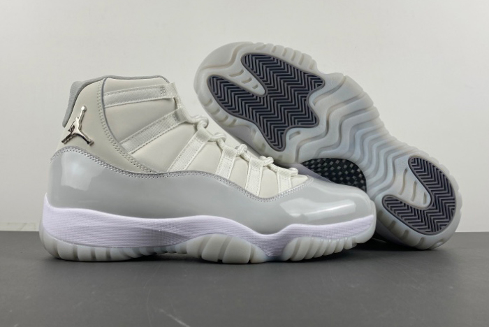 Air Jordan 11 AR0715-110