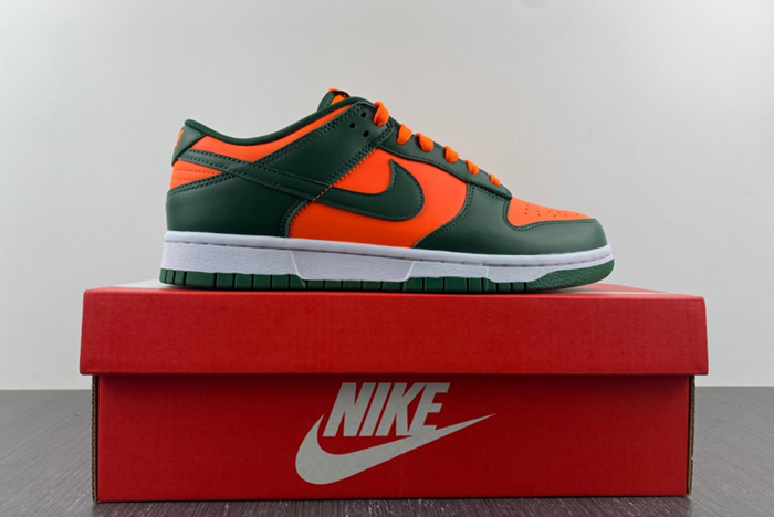 Nike Dunk Low