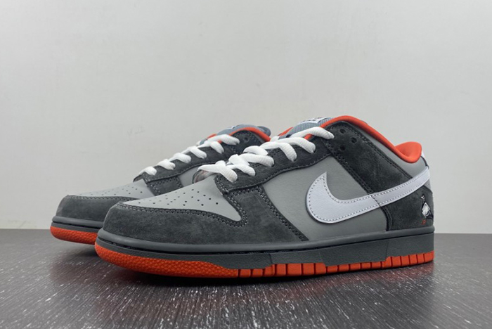 Nike SB Dunk Low  304292-011