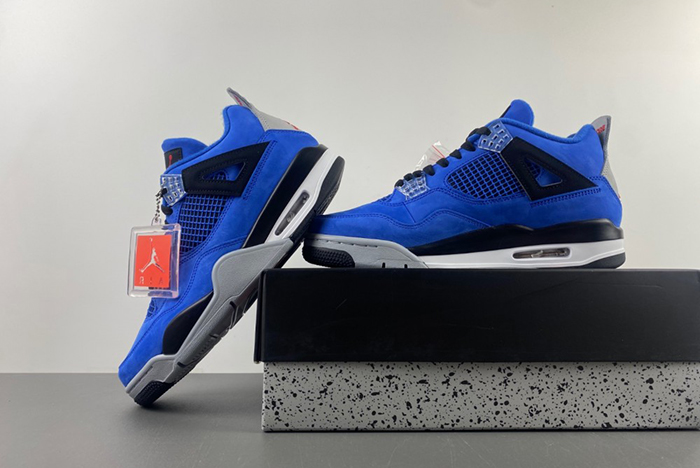 Air Jordan 4