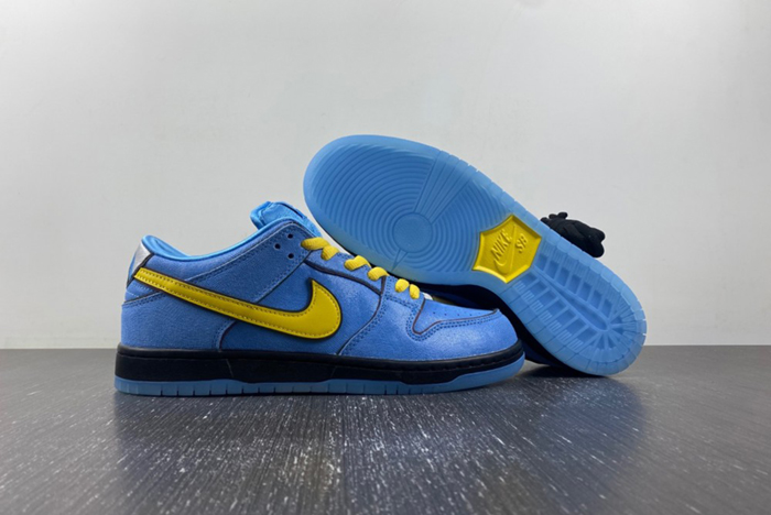The Powerpuff Girls x Nike SB Dunk Low “Bubbles”  FZ8320 400