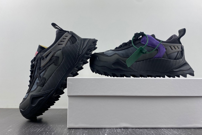 OFF WHITE OW