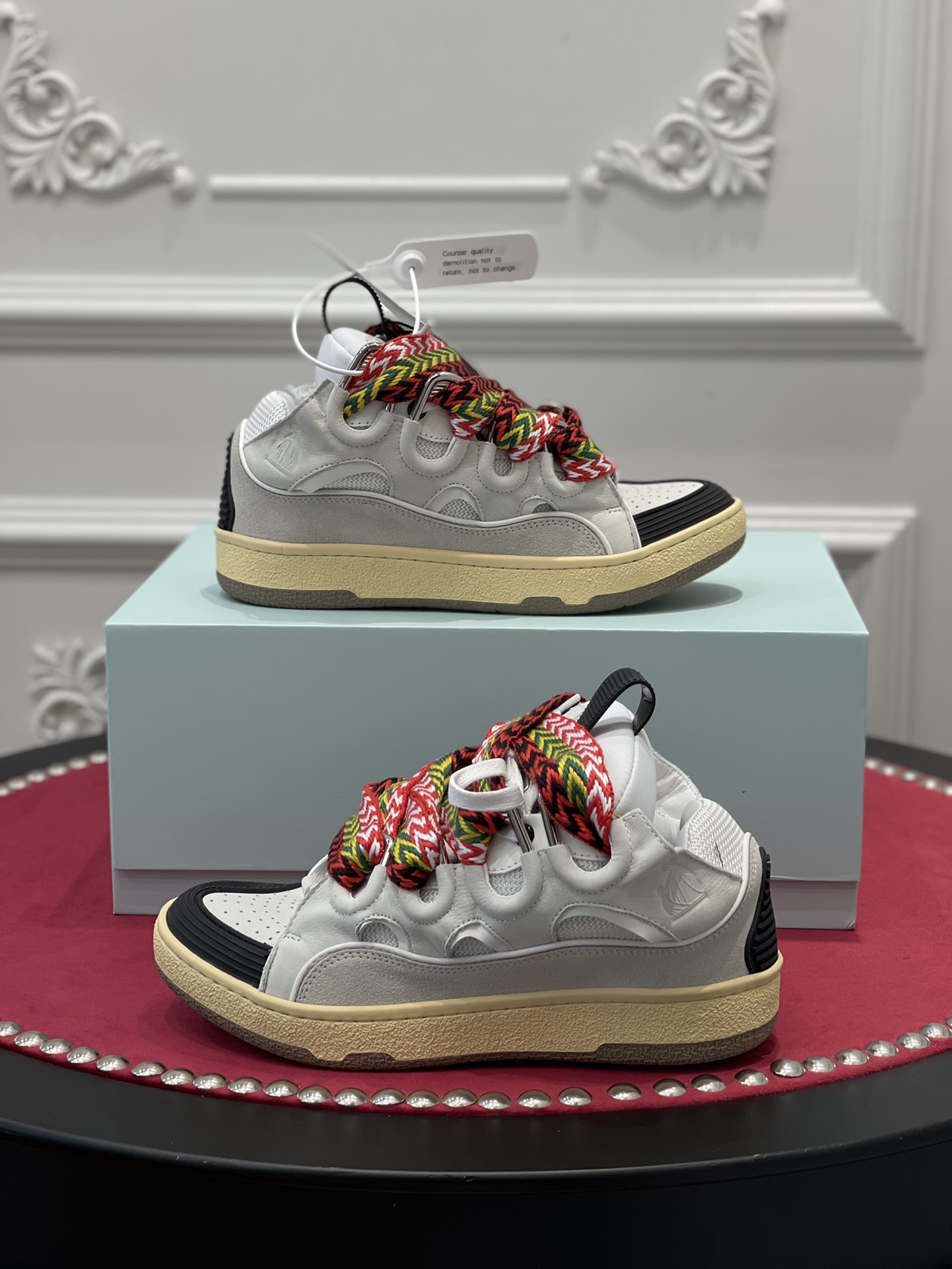 LA*N Sneaker