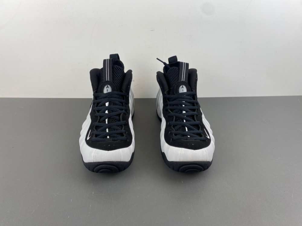Nike Air Foamposite Pro “Wolf Grey” HF0794-001