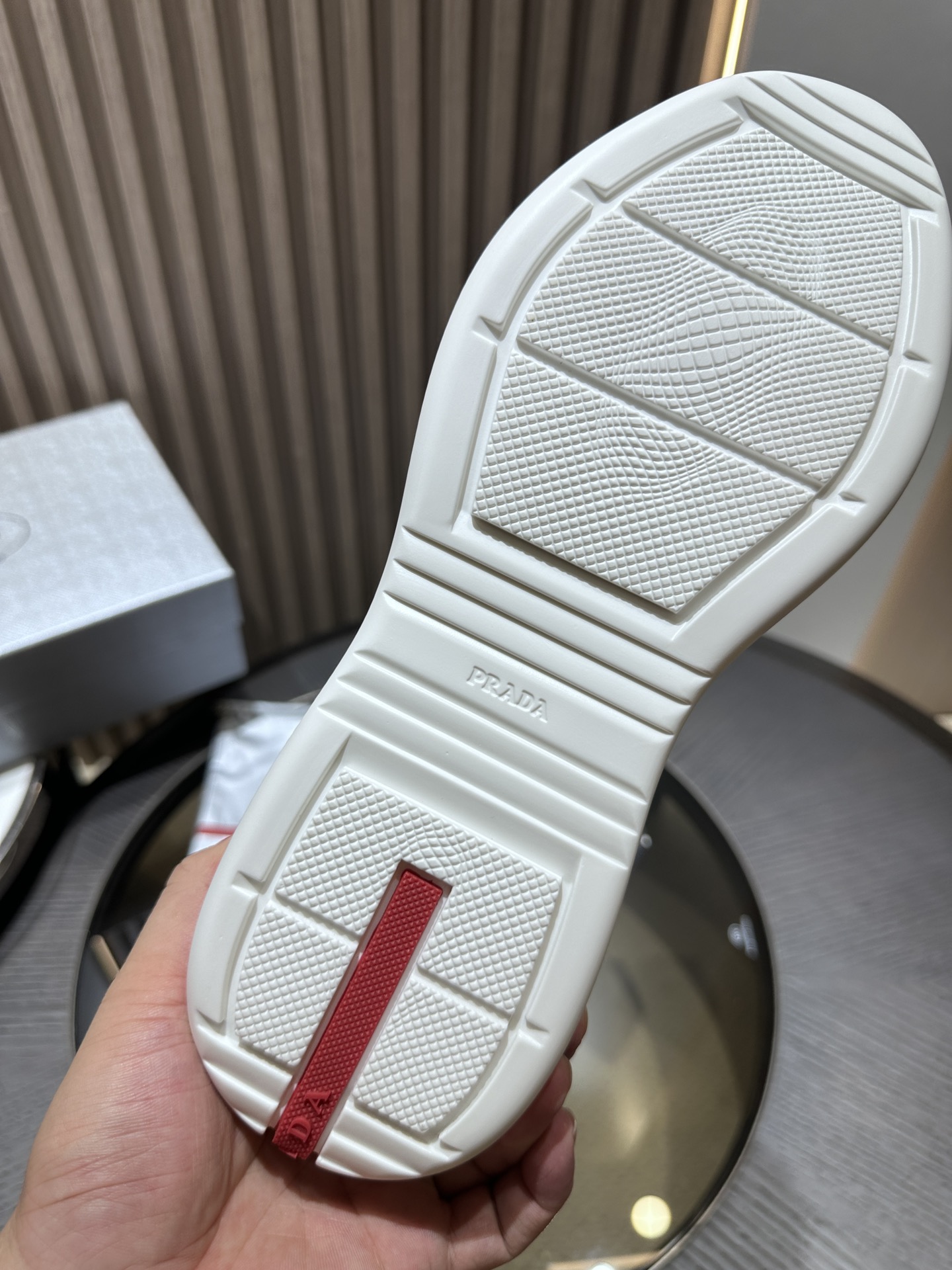 P*DA Sneakers
