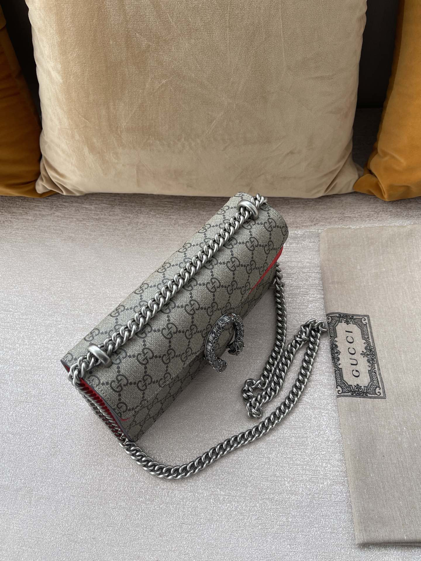 G*u*i dionysus bag