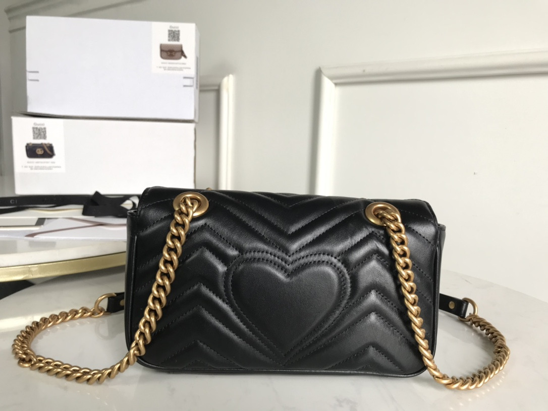 G*u*i gg marmont bag