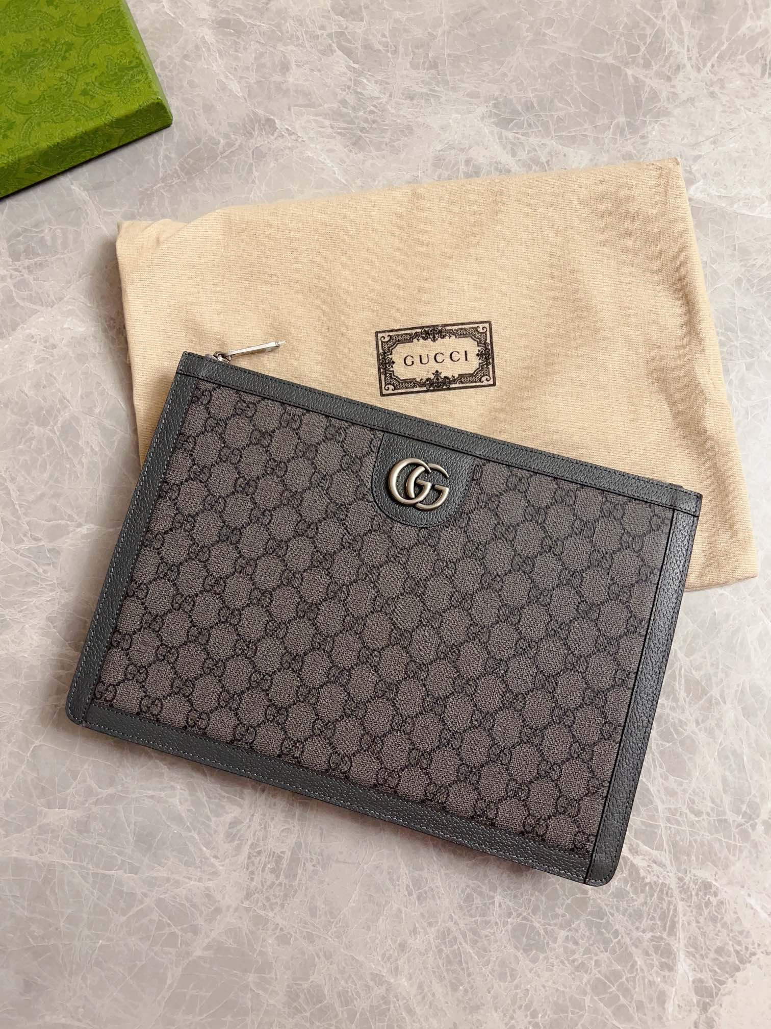 G*u*i ophidia bag