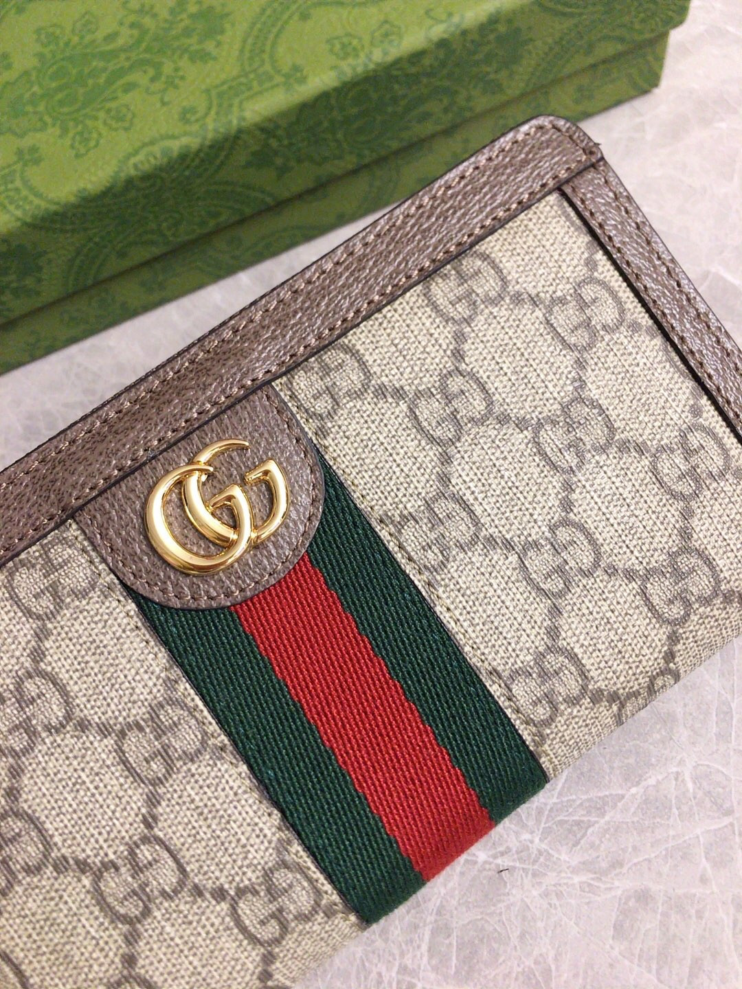 G*u*i ophidia bag
