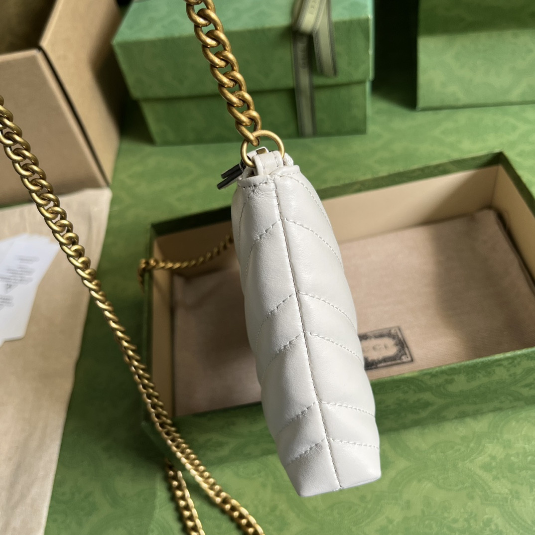 G*u*i gg marmont bag