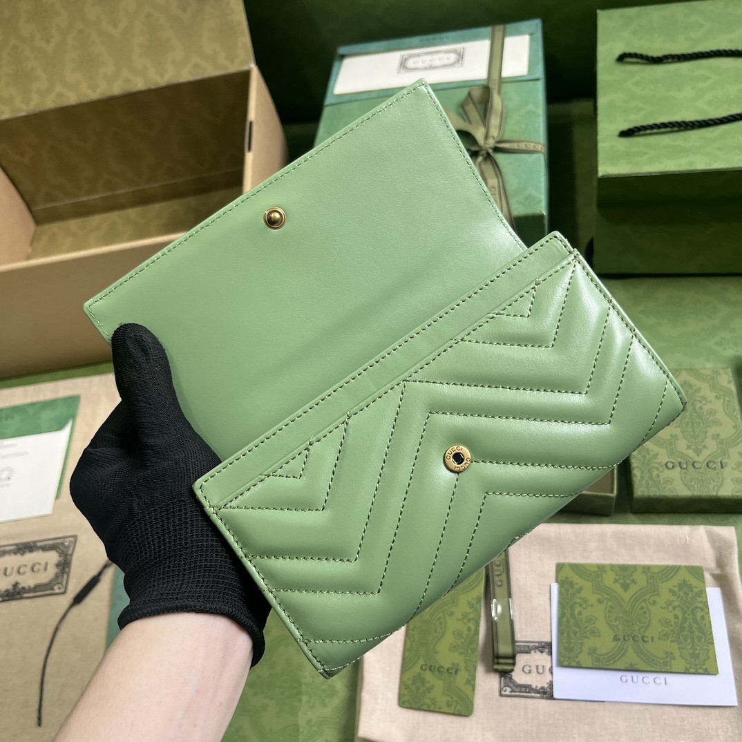 G*u*i gg marmont bag