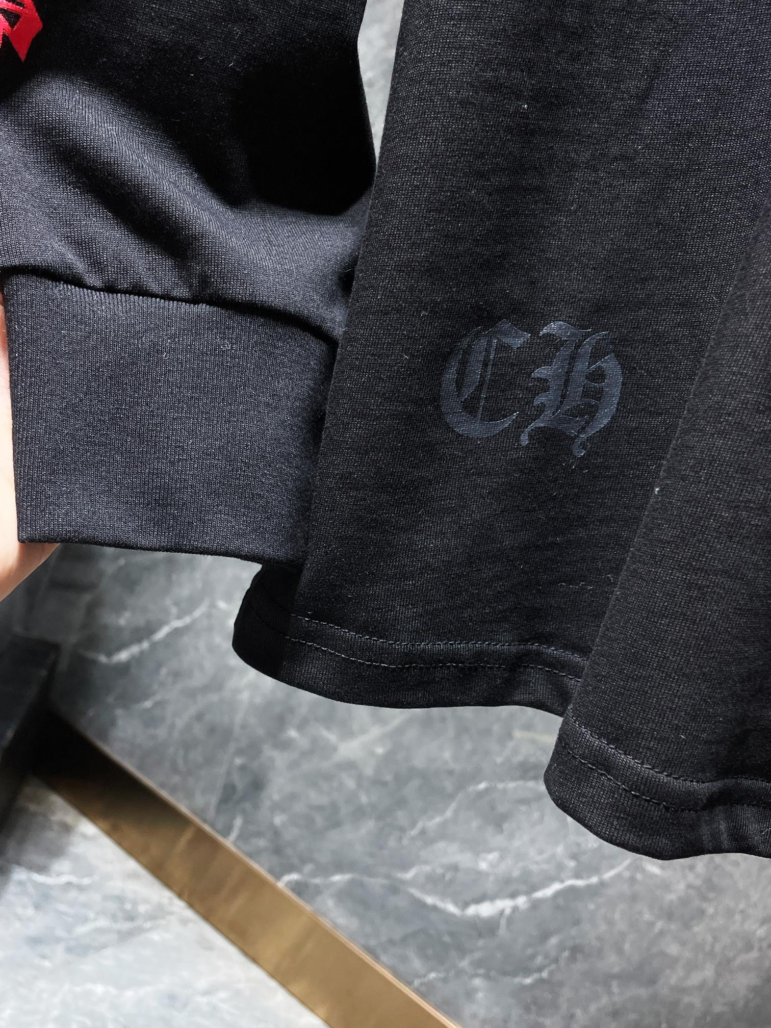 Ch*0me He**ts ss22 cross & letter print round neck long sleeve t-shirt - unisex black