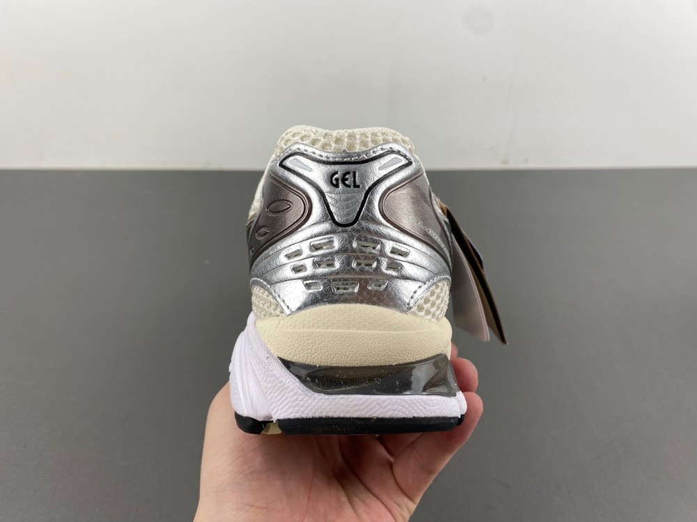 ASICS GEL-Kayano 14