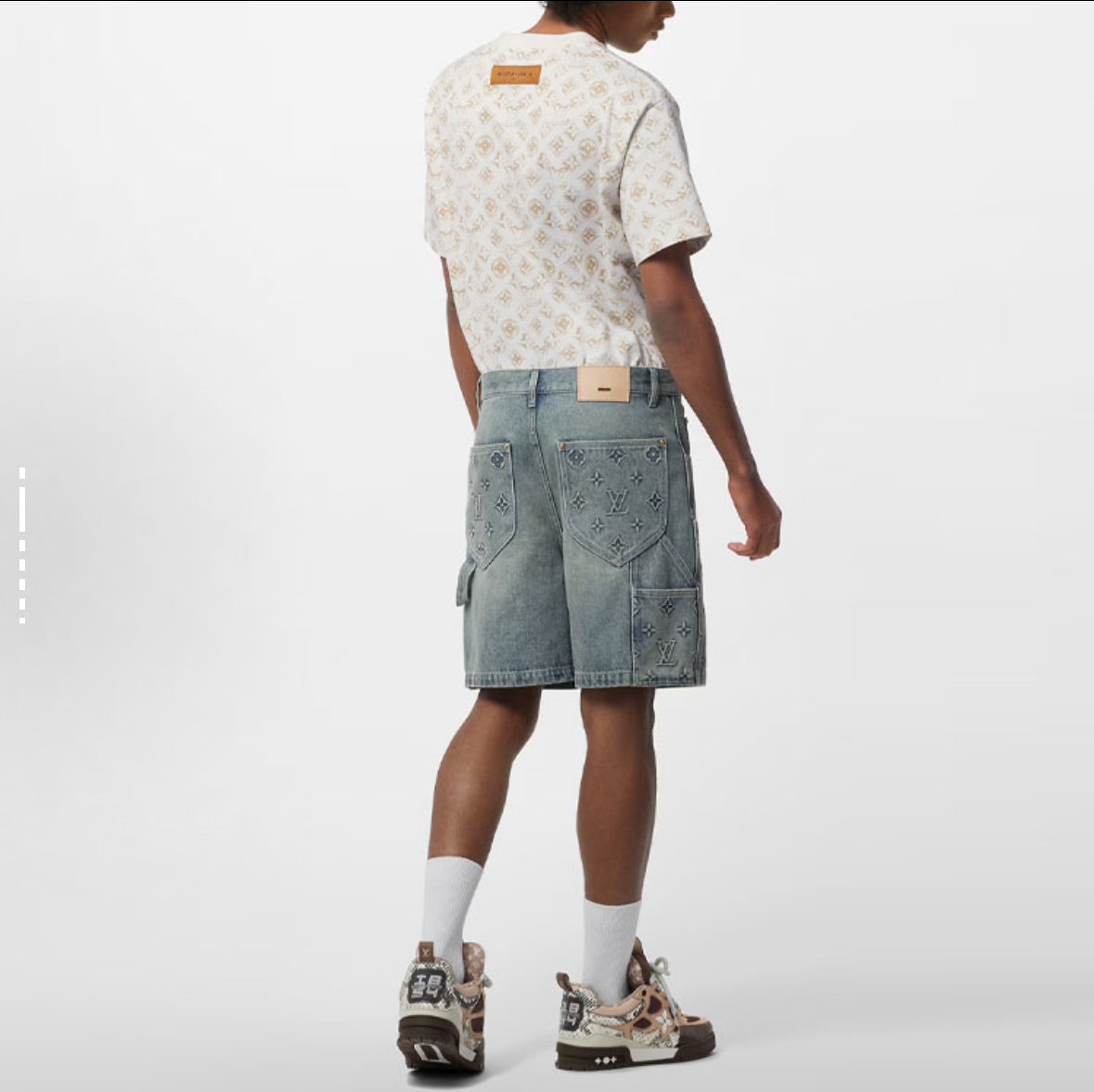 LOUIS VUITTON FW23 Brand Logo Embossed Zip Mid-Rise Cargo Shorts - Men