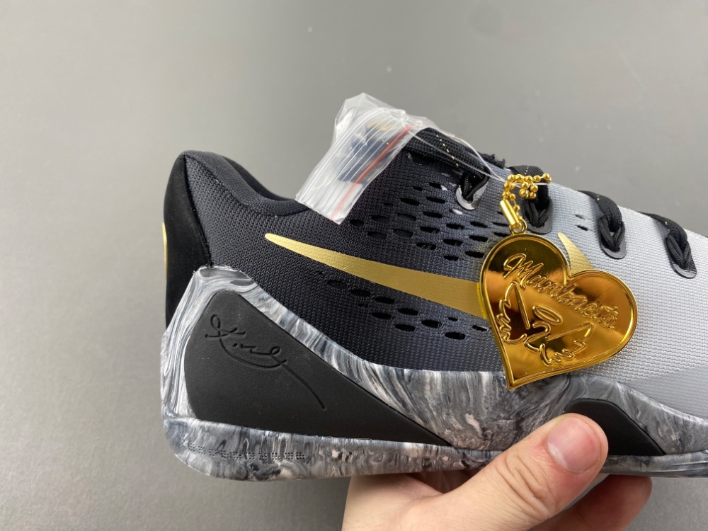 Nike Kobe 9 Protro EM “Gigi” FZ7333-002